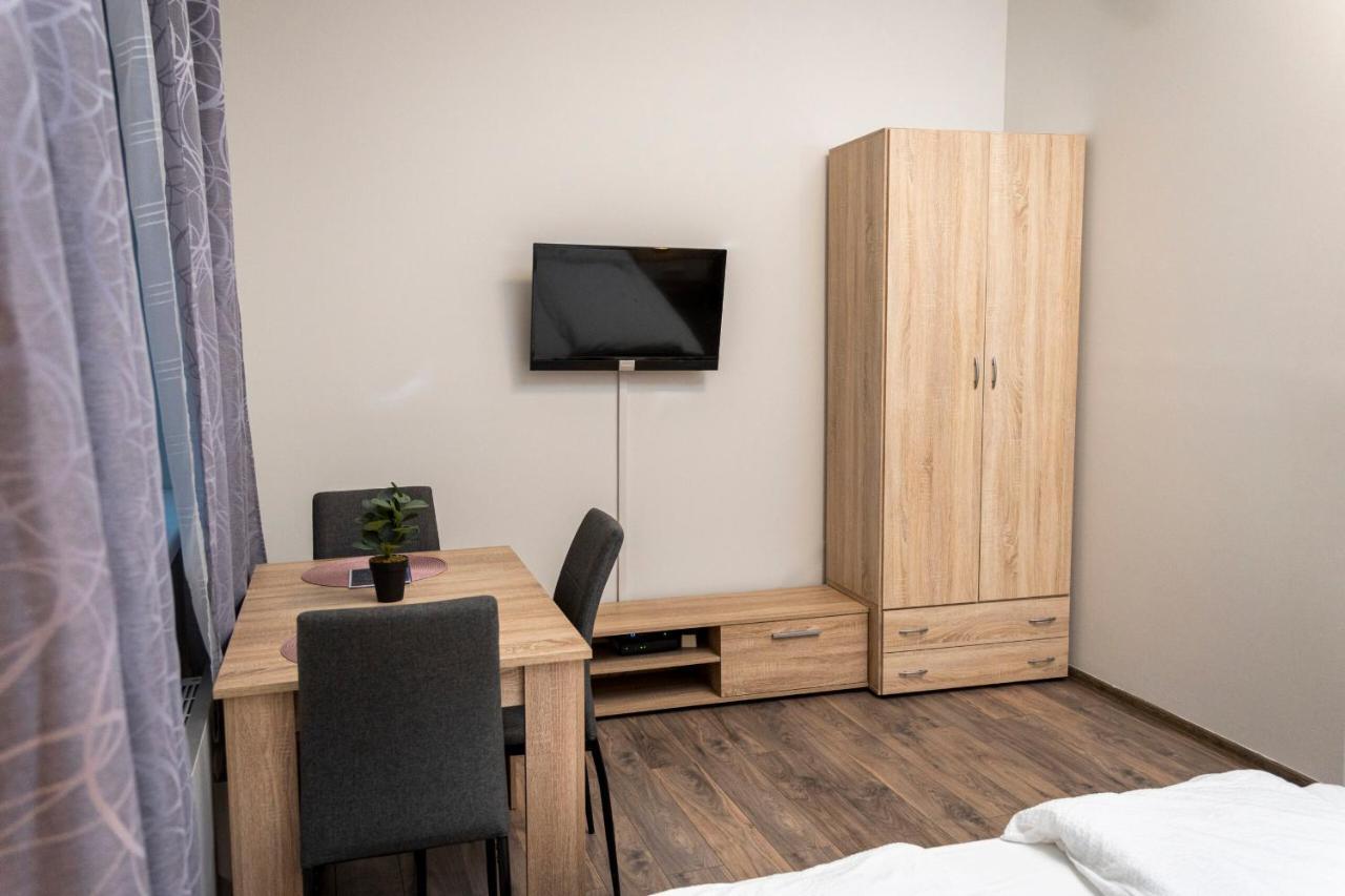 Kolibri Apartman - Makó Exterior foto