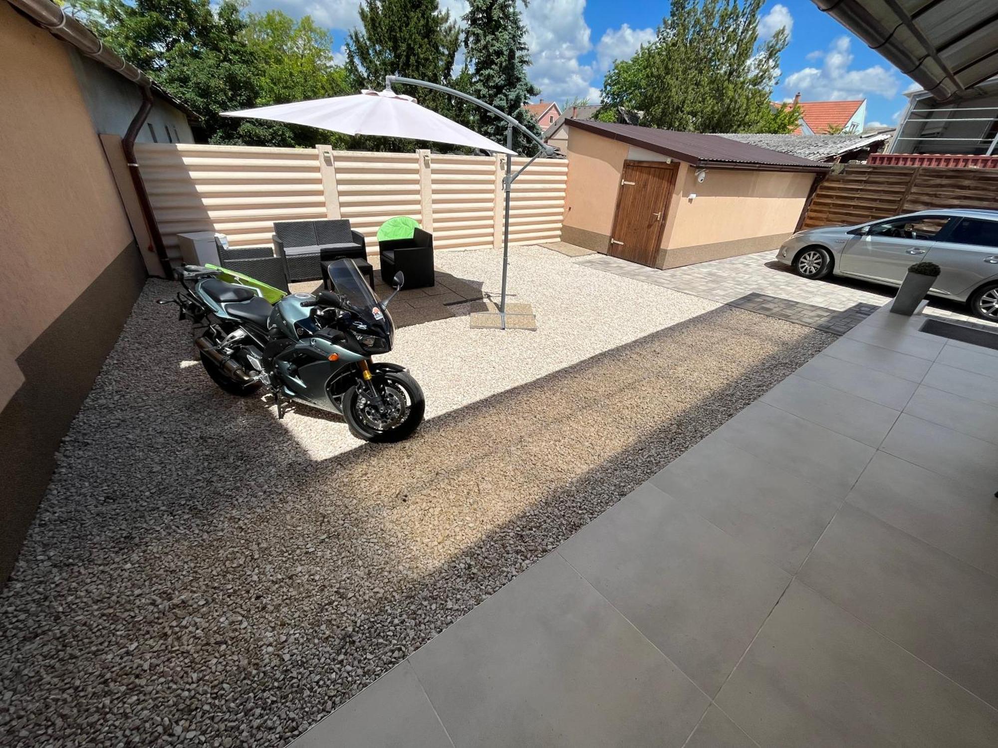 Kolibri Apartman - Makó Exterior foto